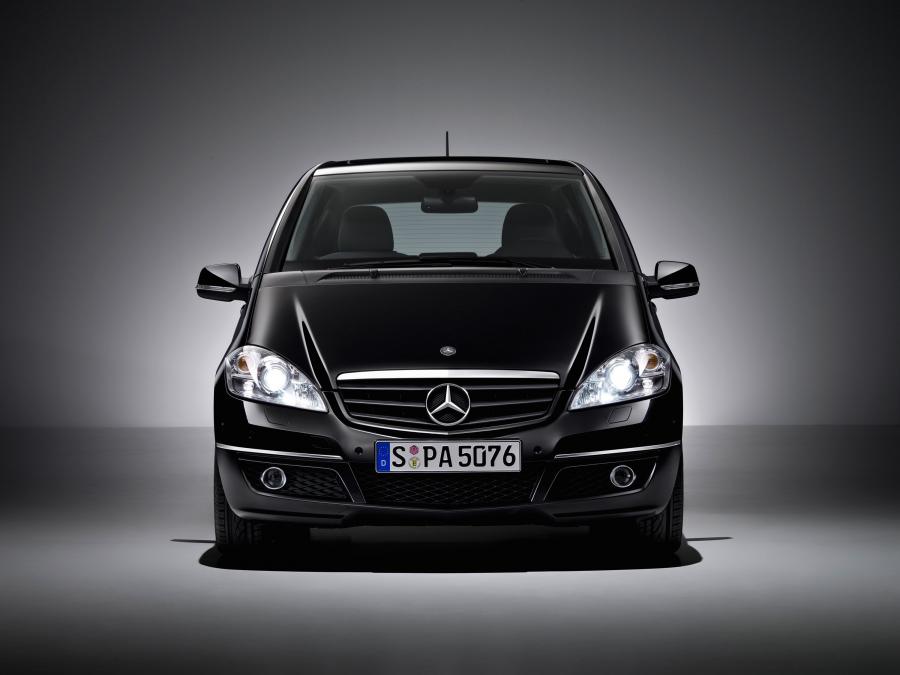  Mercedes-Benz A-Class Special Edition 2009 года  (фото 8 из 27)